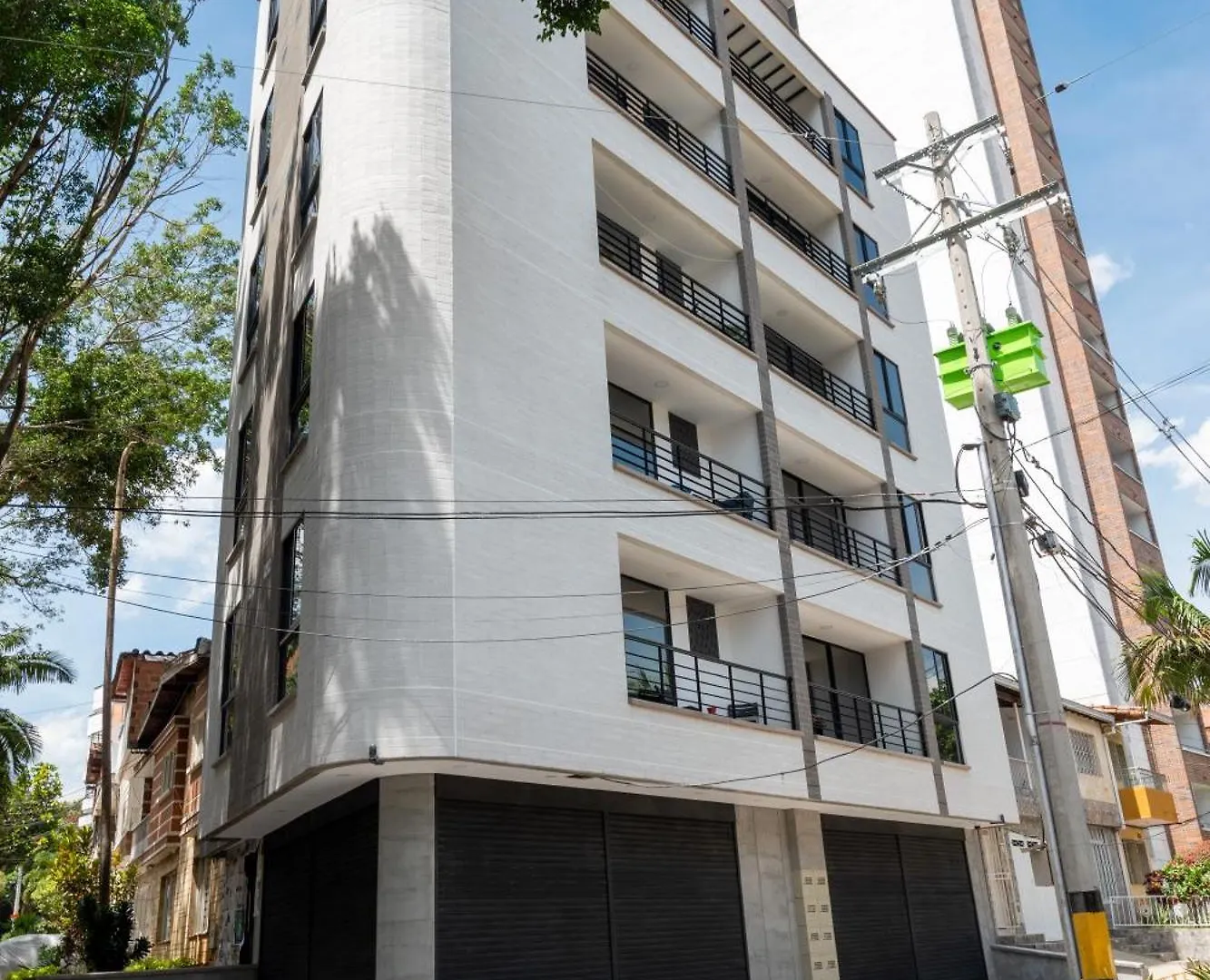 Apartamento Para Estrenar En La Floresta Medellin 0*,